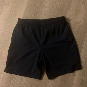 Fabletics The Fundamental Short Large 7” inseam